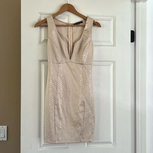 FOREIGN EXCHANGE BODYCON
